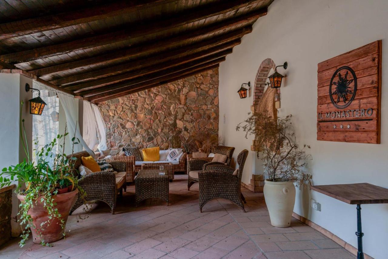 Il Monastero Hotel Geremeas Exterior photo