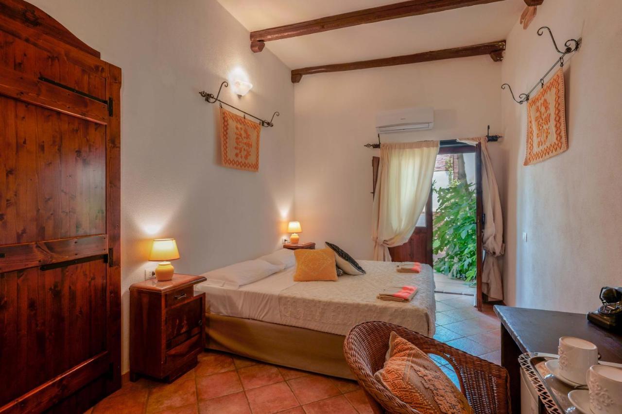 Il Monastero Hotel Geremeas Exterior photo