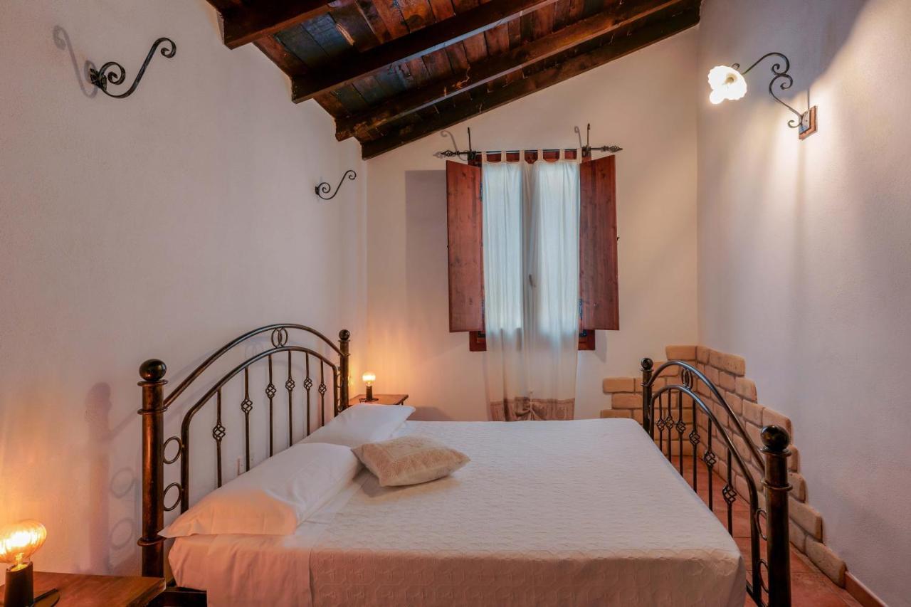 Il Monastero Hotel Geremeas Exterior photo